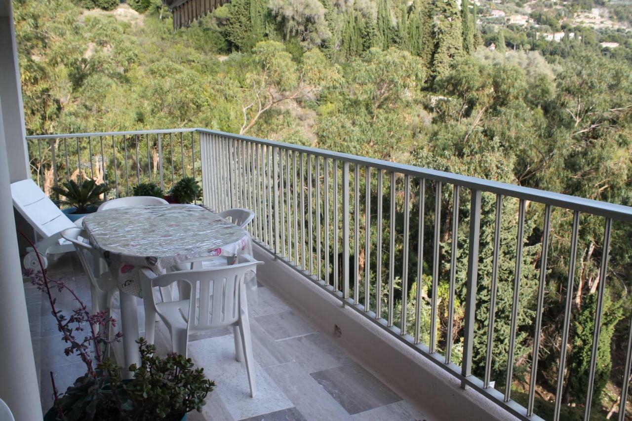Apartmán Les Miradors Menton Exteriér fotografie